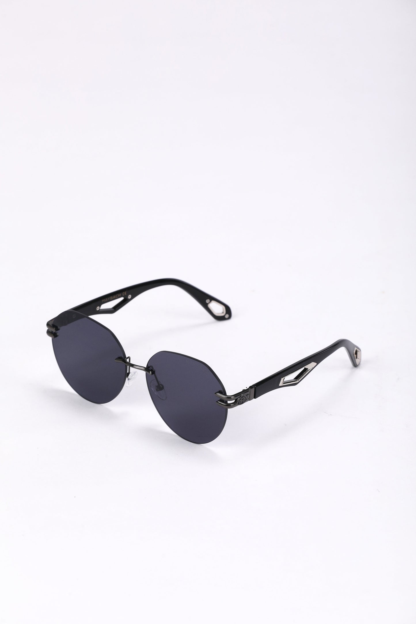 Maybach Matte Black Round Sunglasses
