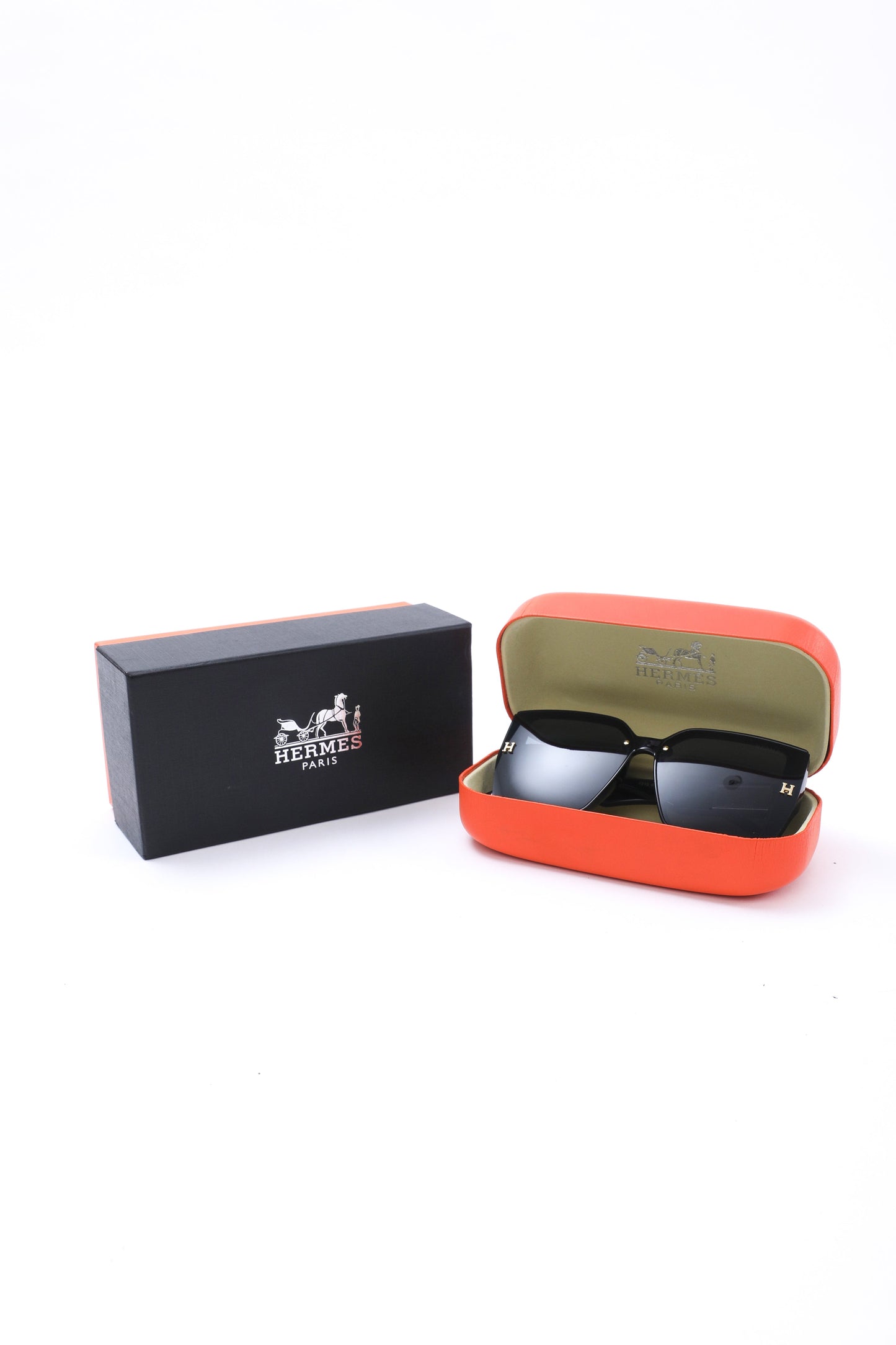 Hermès Bold Black Square Sunglasses