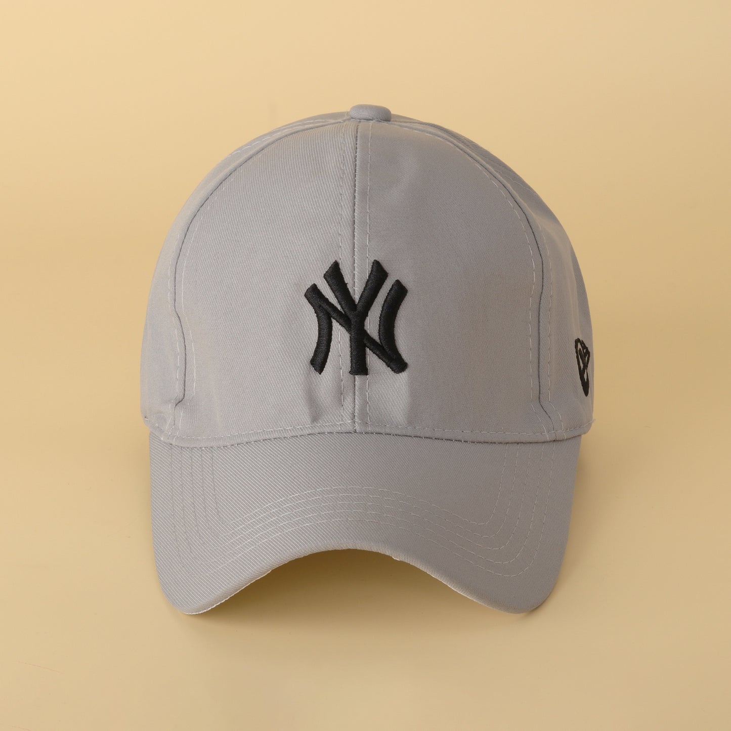 New Era New York Yankees Classic Grey Cap β Timeless Streetwear Icon