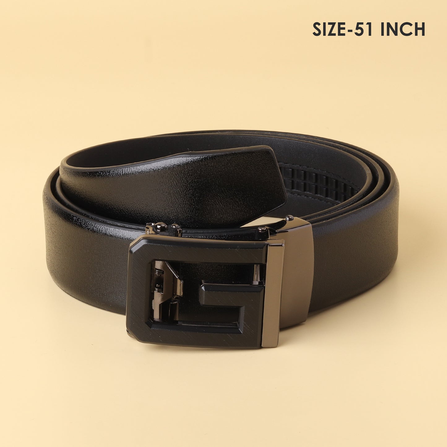 Black "G" Buckle Leather Belt