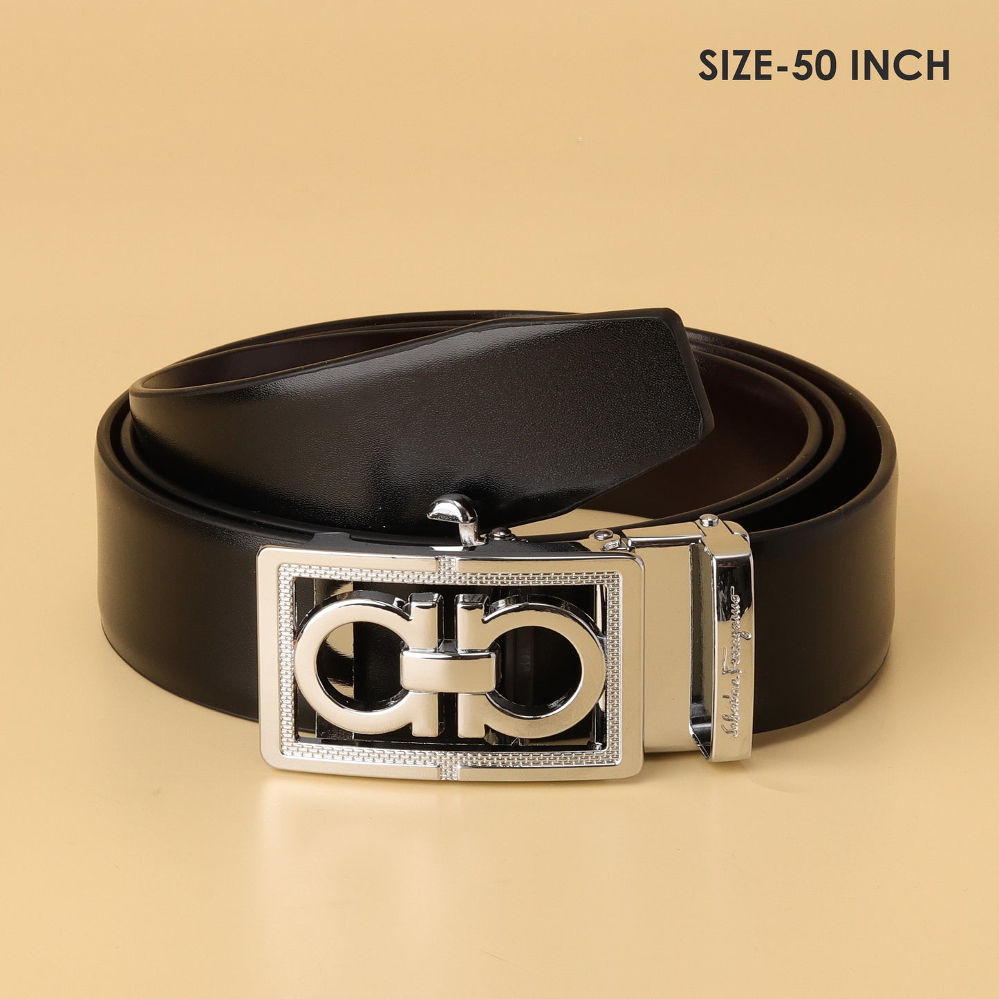 Iconic Gancini Buckle. Belt