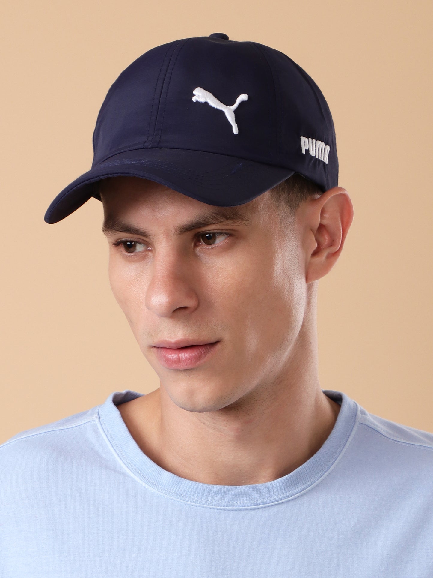 Classic Navy Blue Cap – Timeless Streetwear Essential