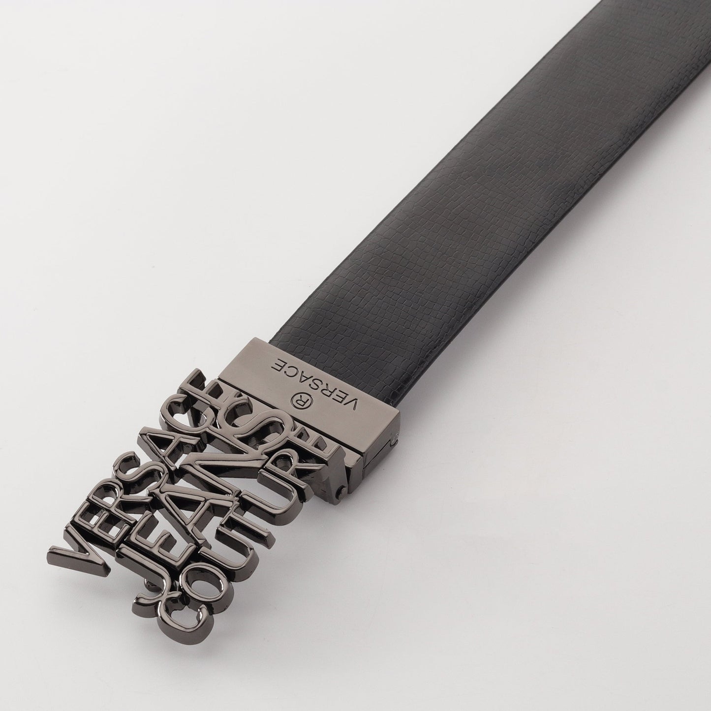 COUTURE Belt – Patent Noir Statement