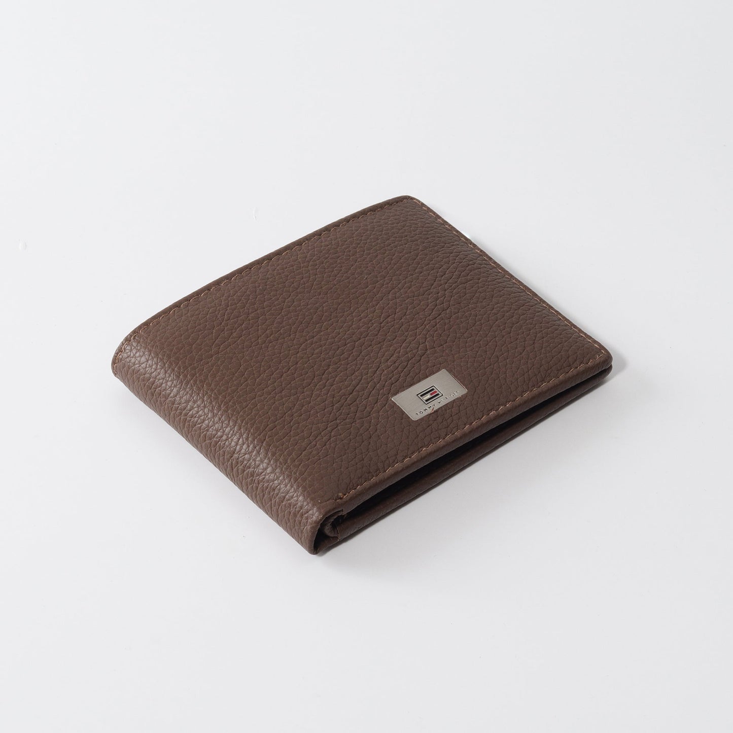 Signature Plate Wallet in Saddle Brown