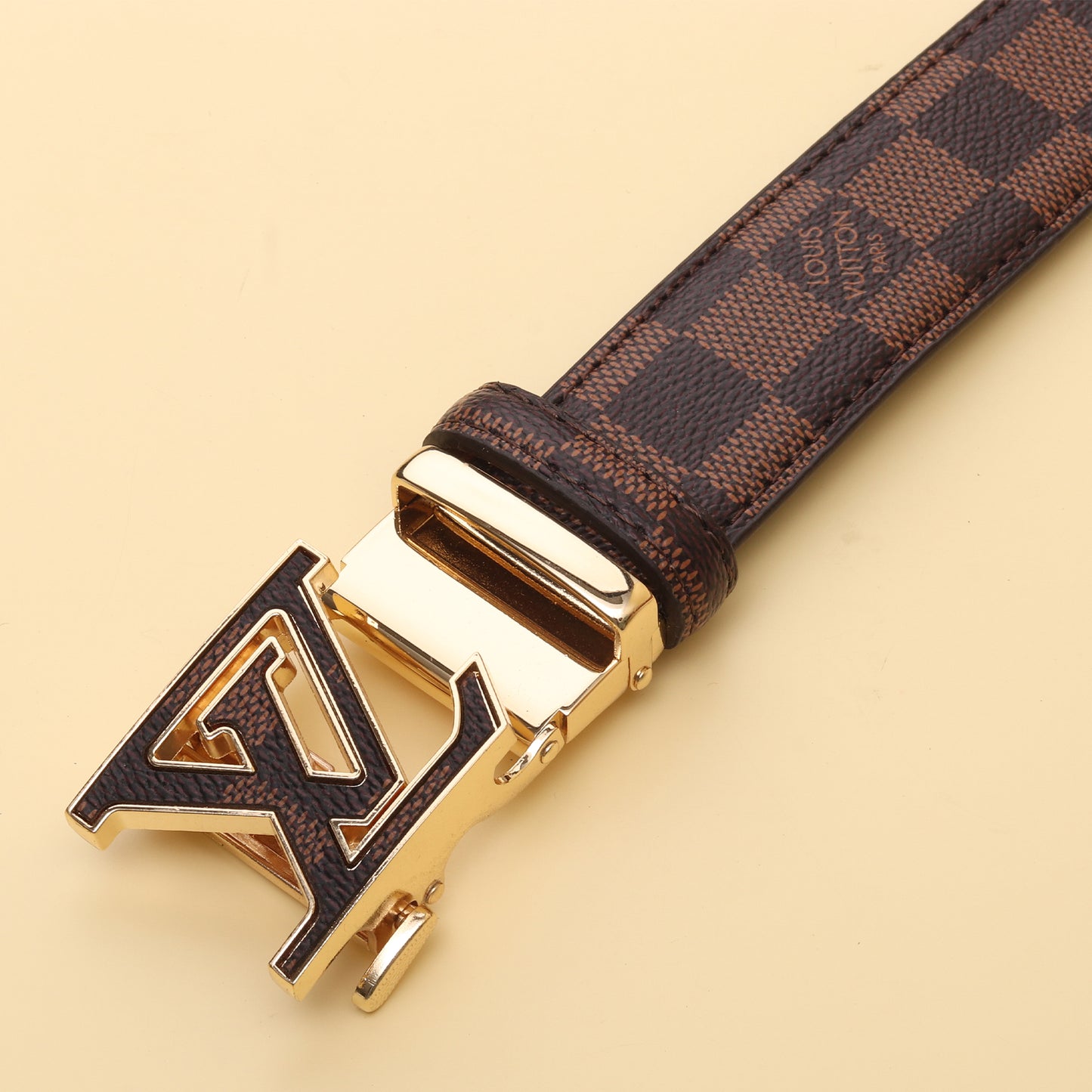 Vuitton Damier Gold Buckle Belt