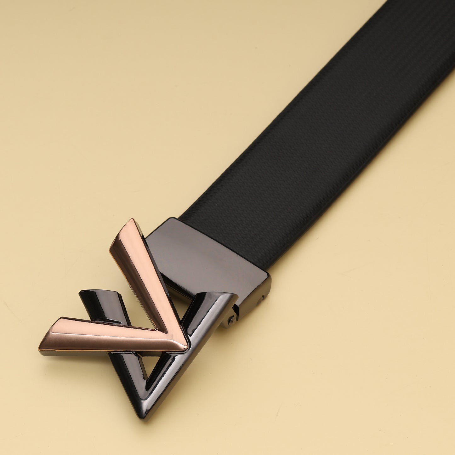 Vuitton Dual-Tone Signature LV Belt