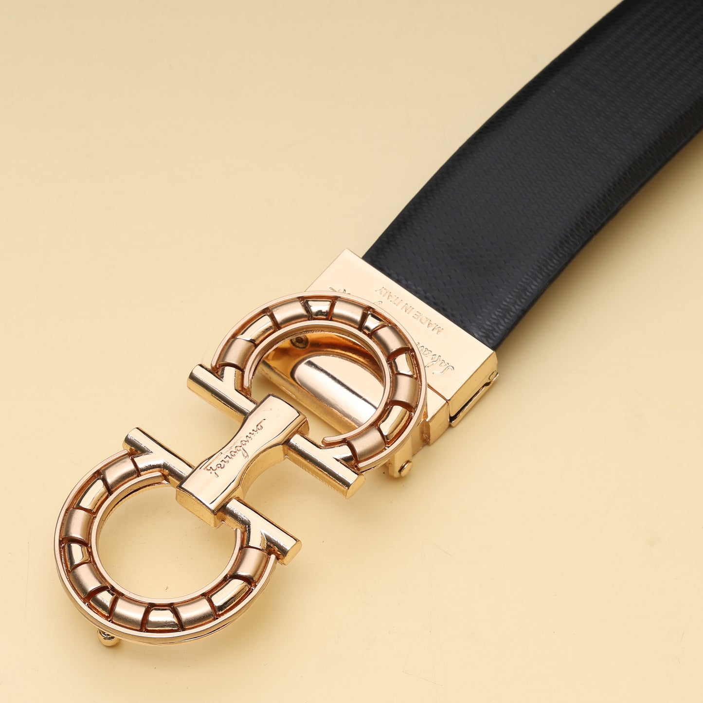 Gold Loop Signature Belt