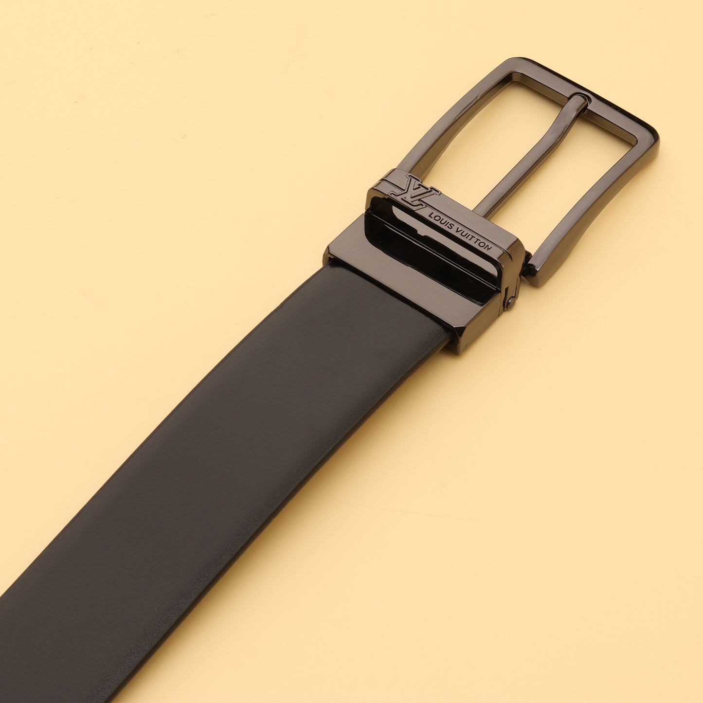 The Ultimate Two-in-One Belt