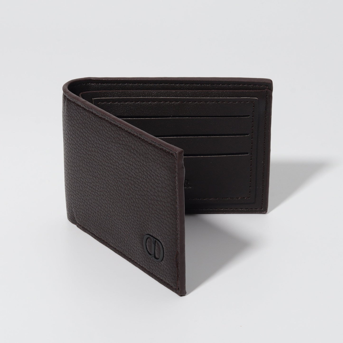 CD Classic Bifold Wallet in Espresso Brown