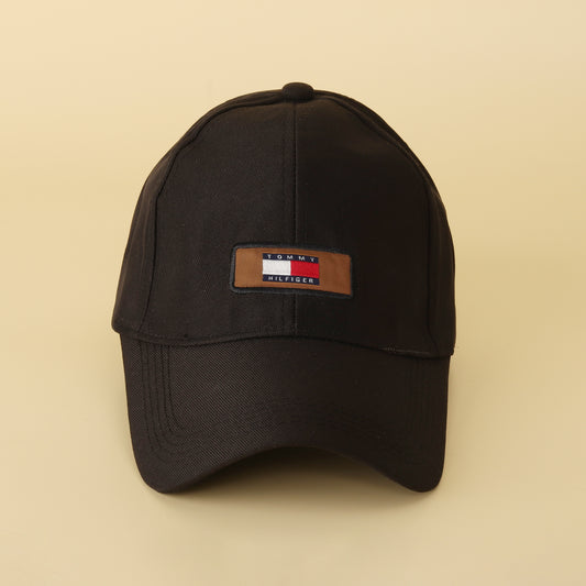 Hilfiger Black Classic Baseball Cap – Timeless Streetwear Essential
