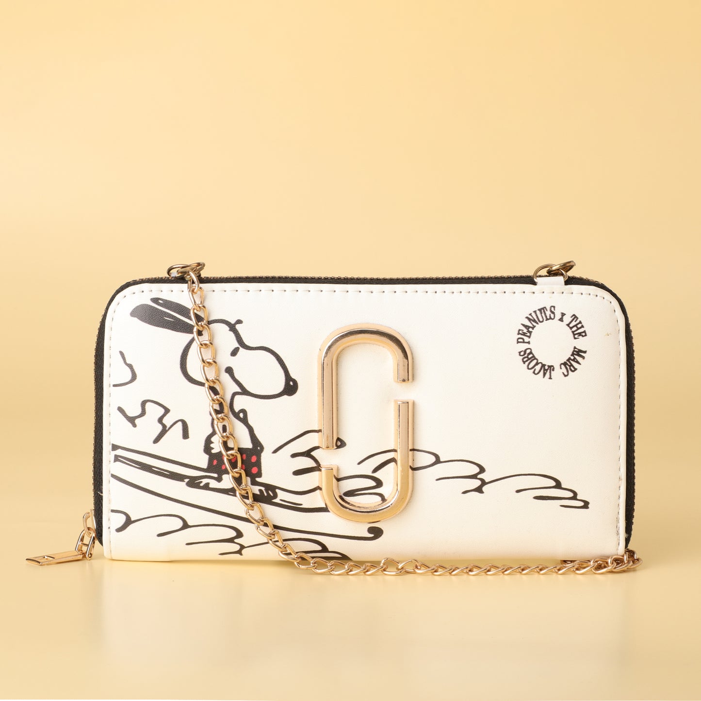 Peanuts Snoopy White Zip-Around Wallet with Chain