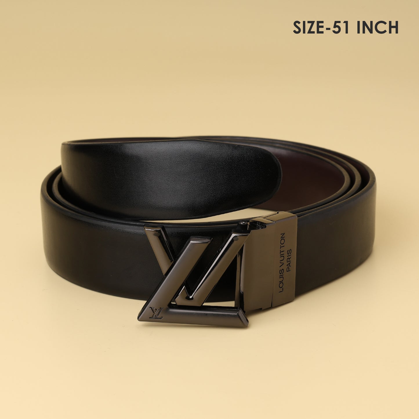Louis Vuitton Black Leather LV Buckle Belt