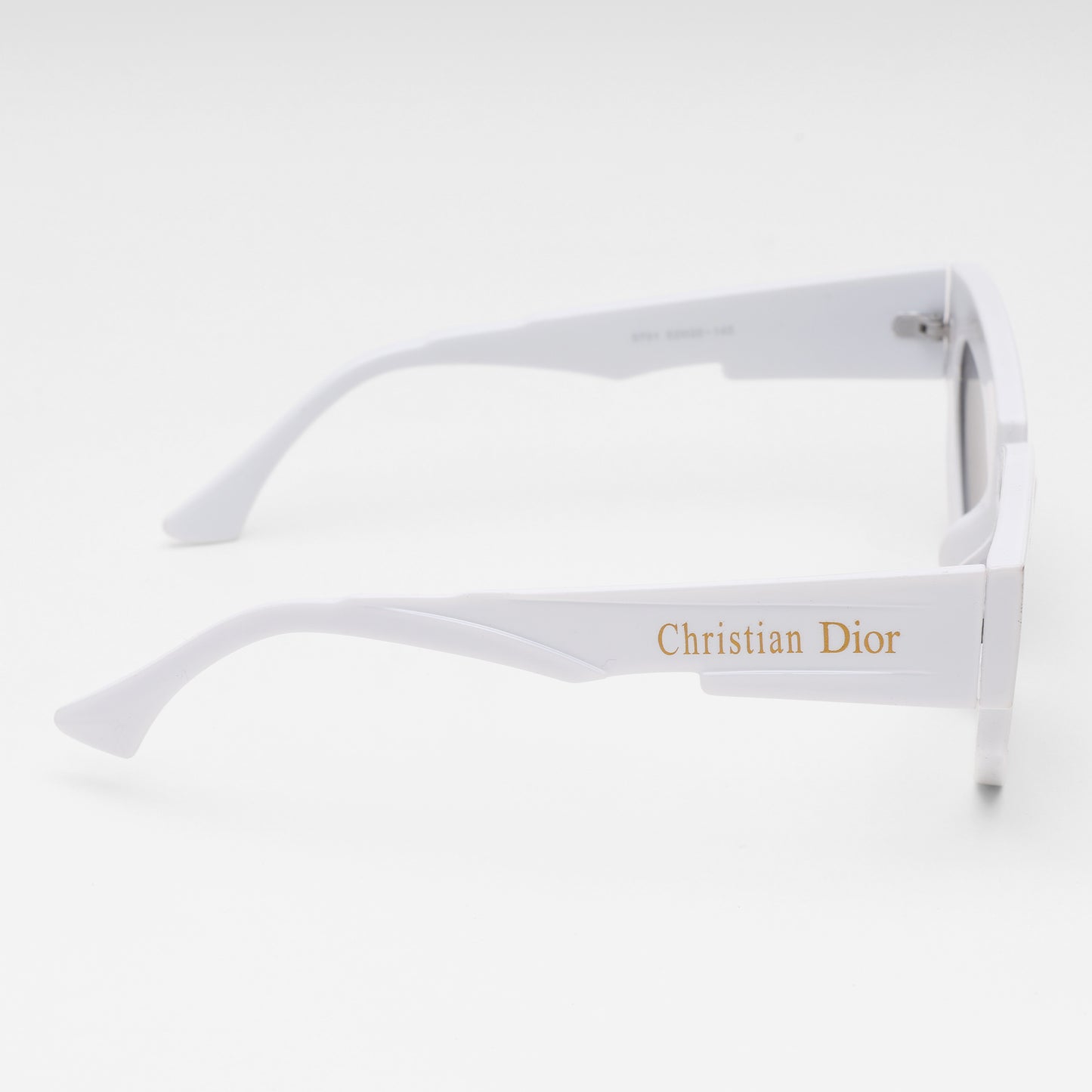 “Blanc Edition” Cat-Eye Sunglasses