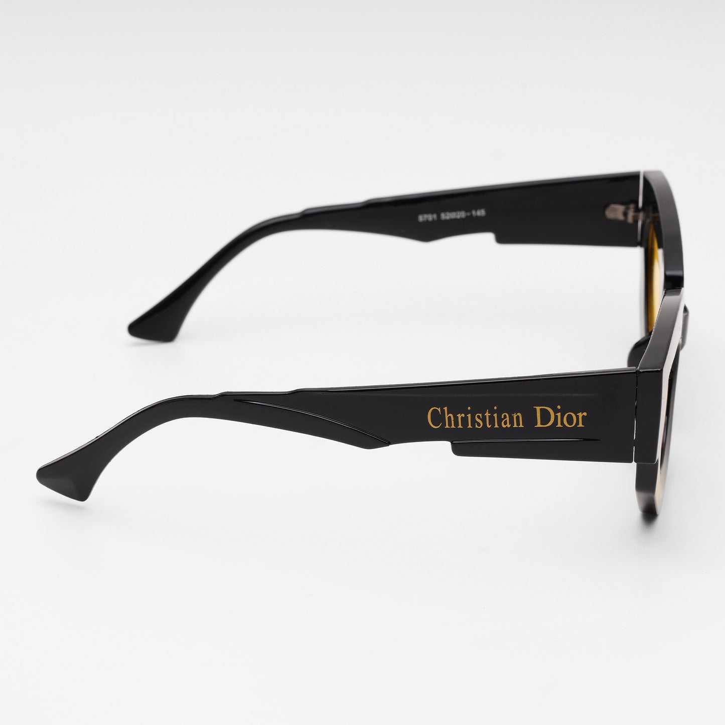 “Solar Impact” Cat-Eye Sunglasses