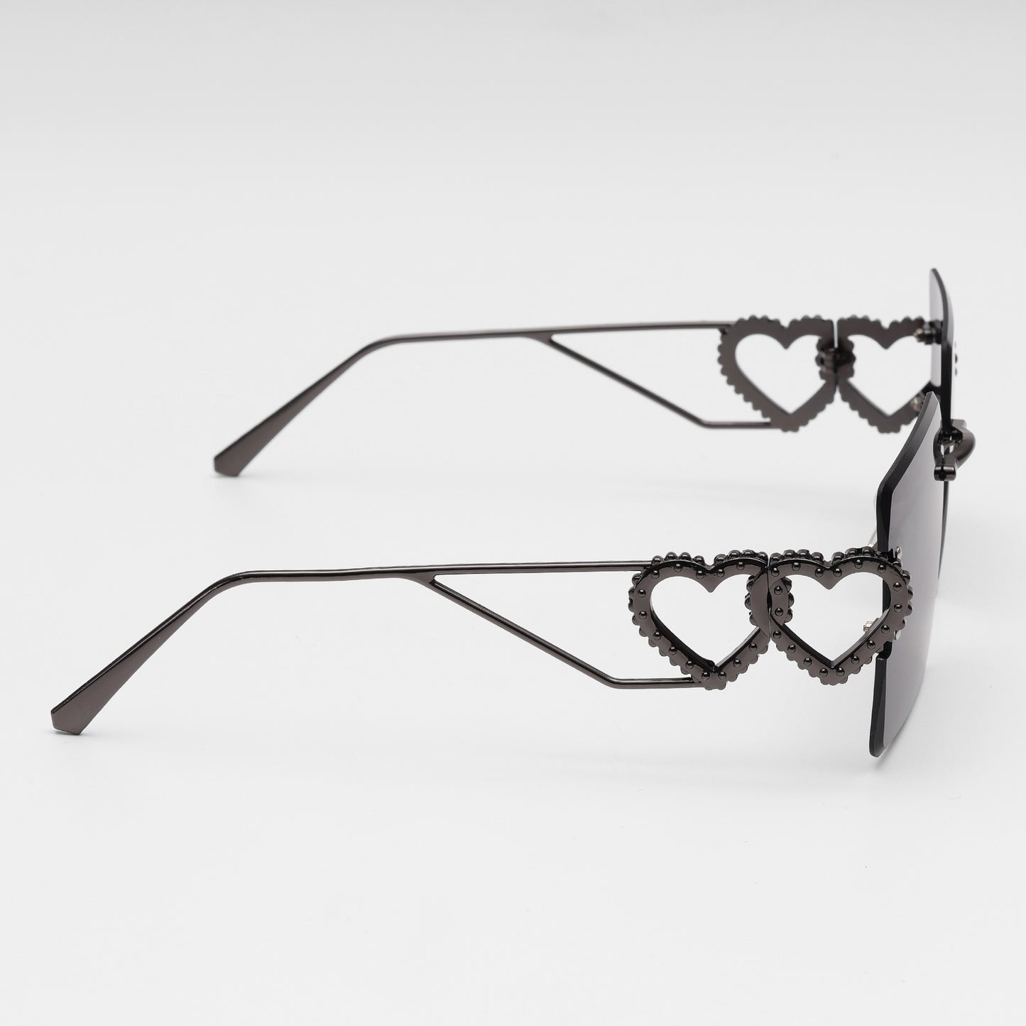 Noir Heart Statement Shades
