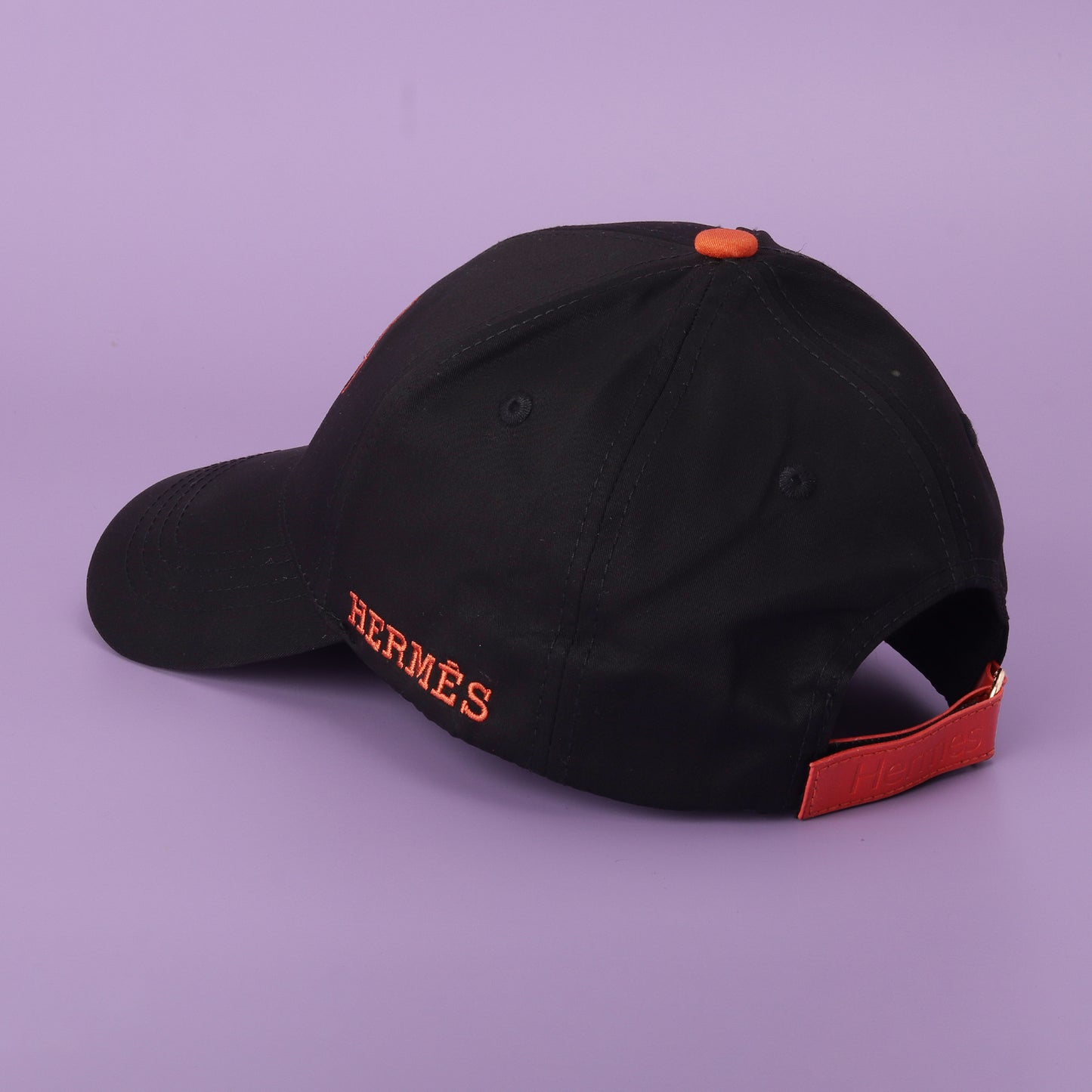 mès Black & Orange Crest Cap