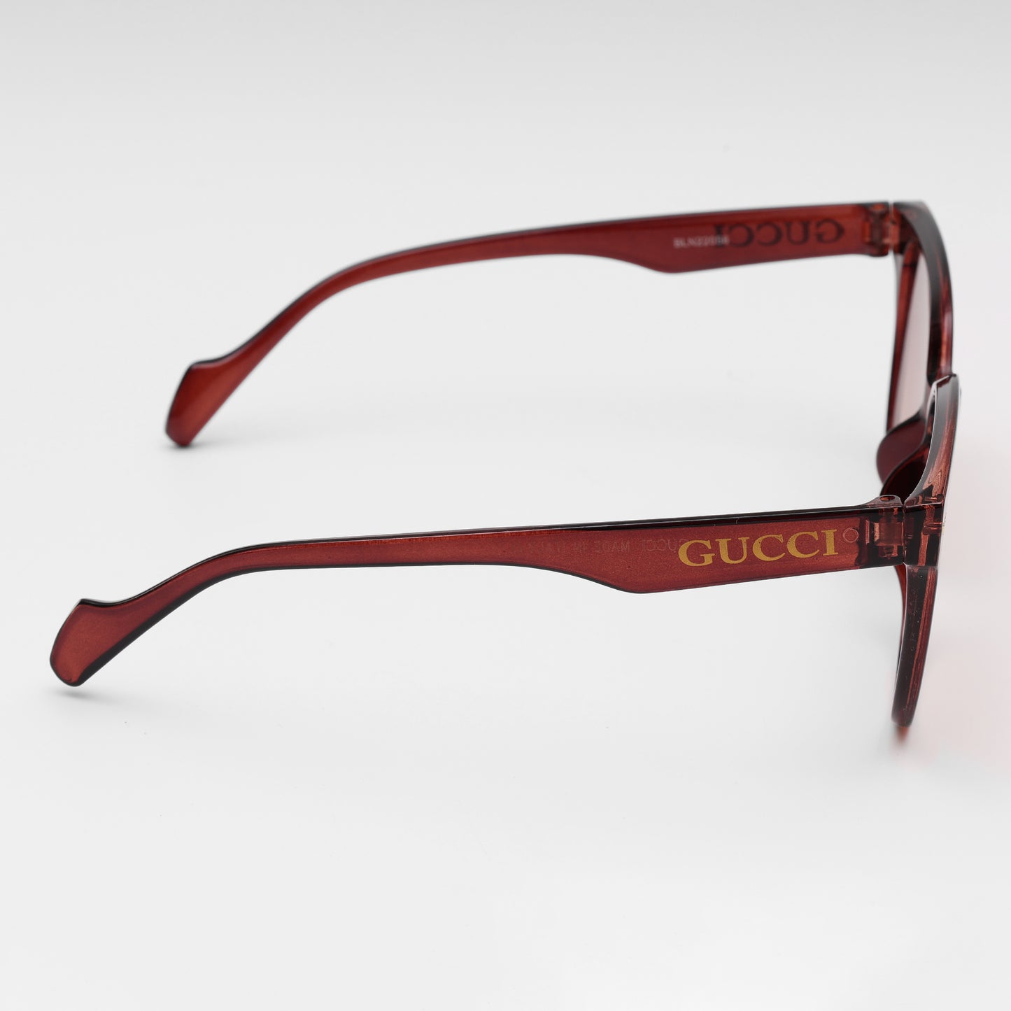 Square Sunglasses in Bordeaux Red