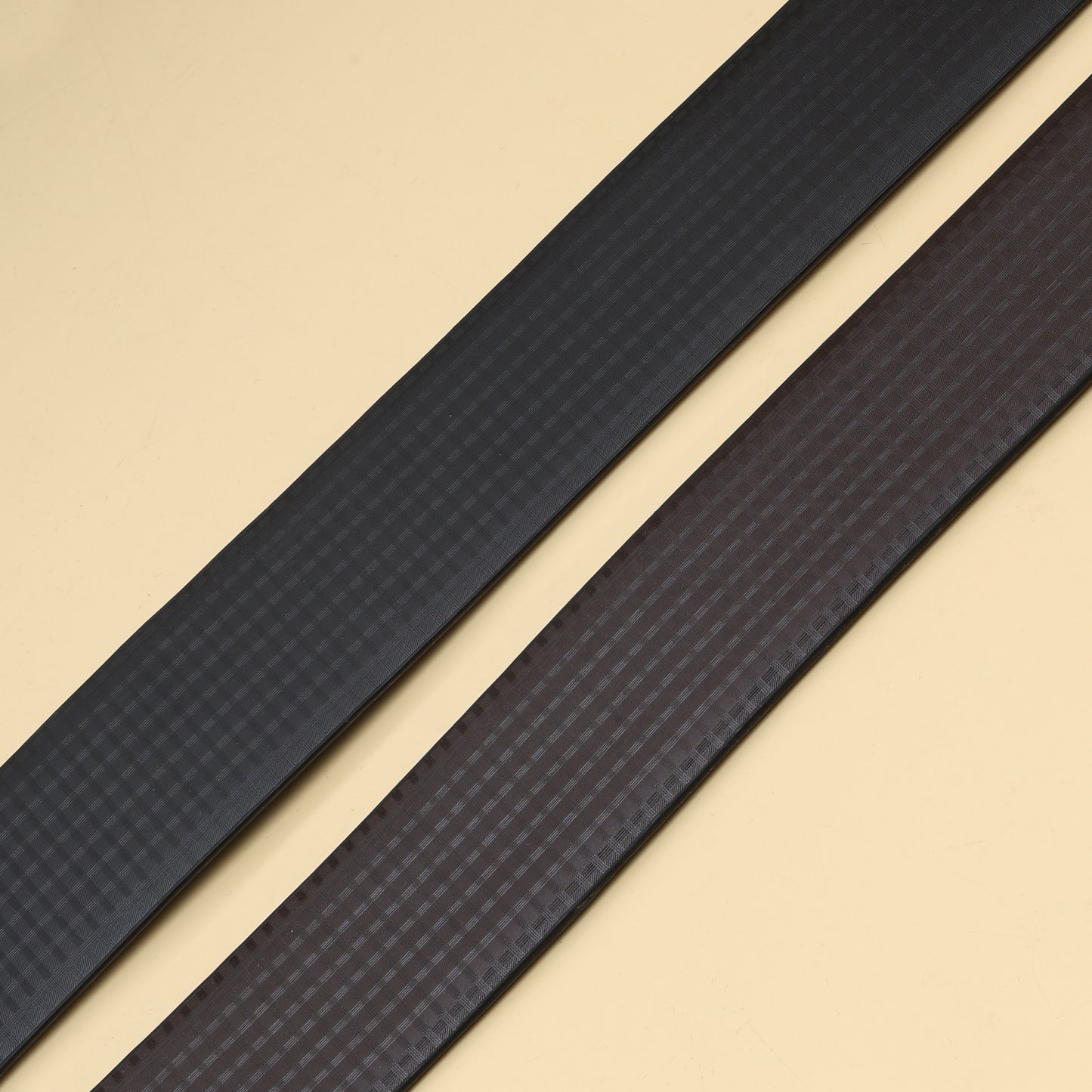 Noir Emblem Luxe Belt