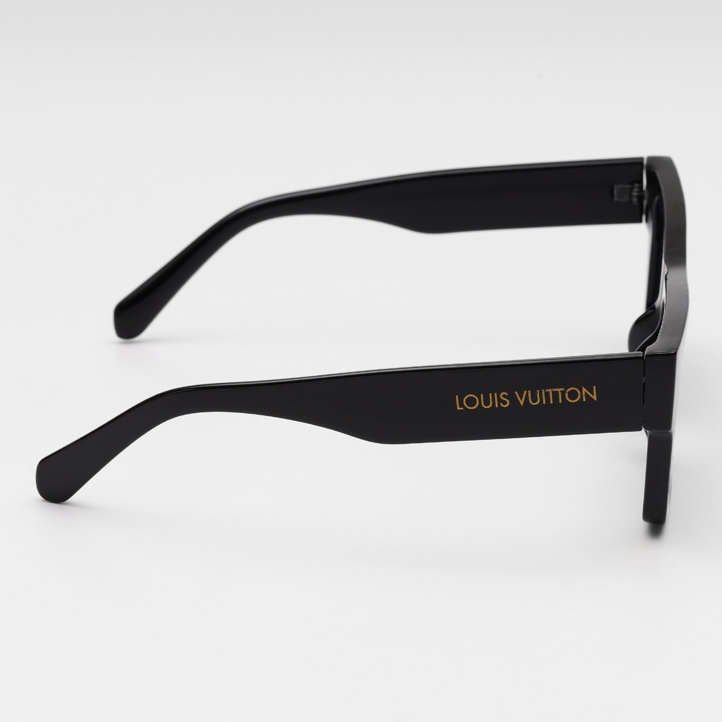 Vuitton Essential Square Sunglasses