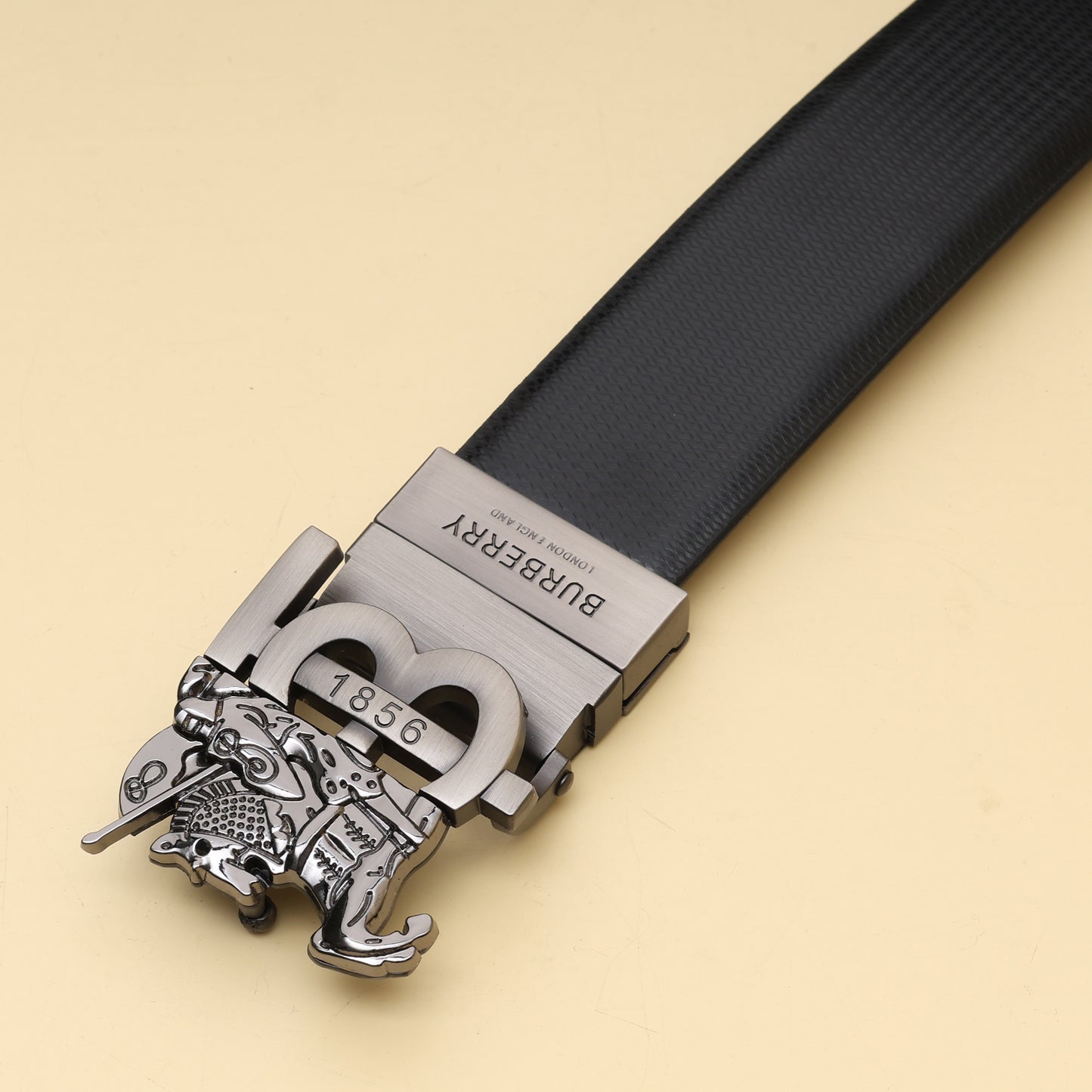 Heritage Crest Buckle Belt