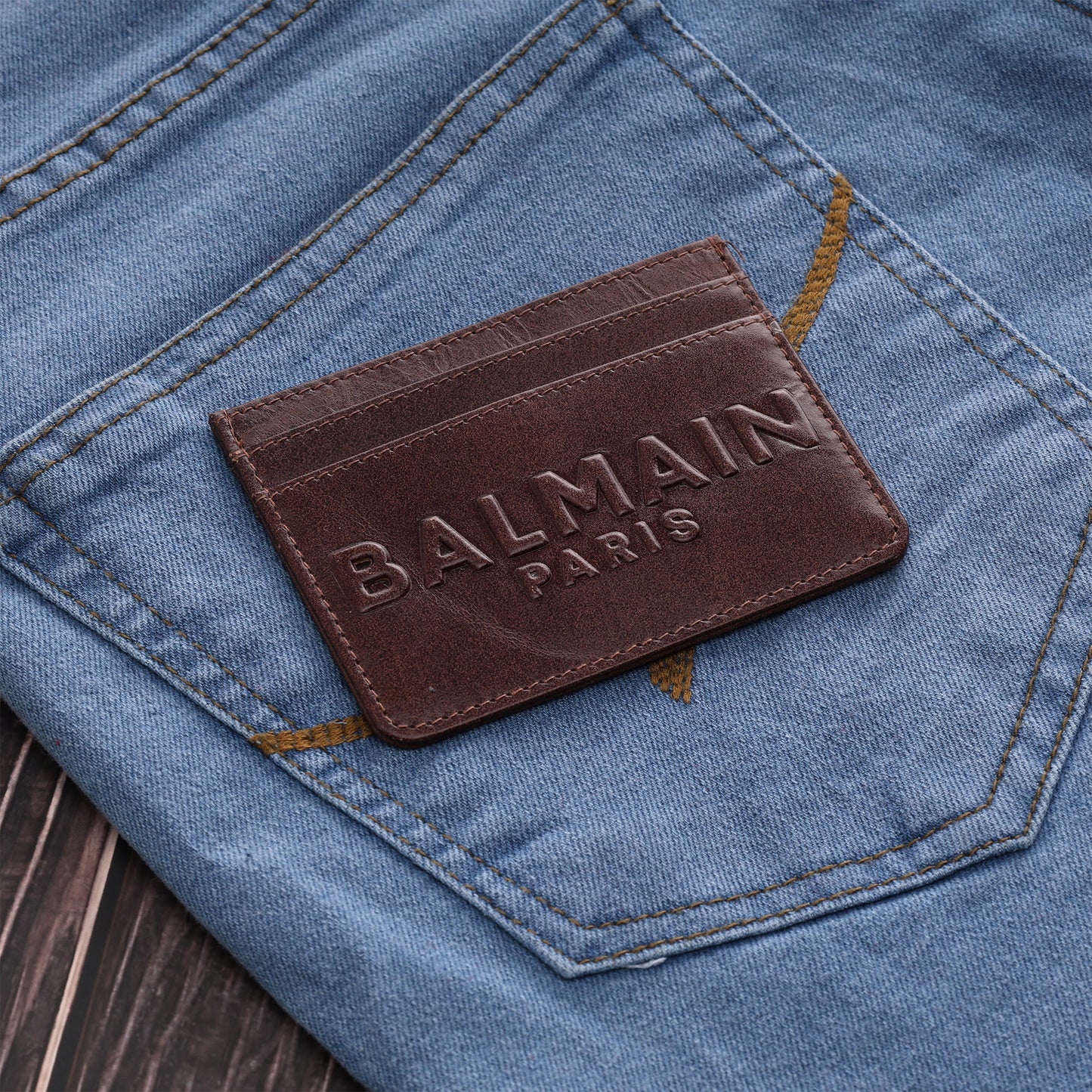 Paris Classic Leather Card Holder