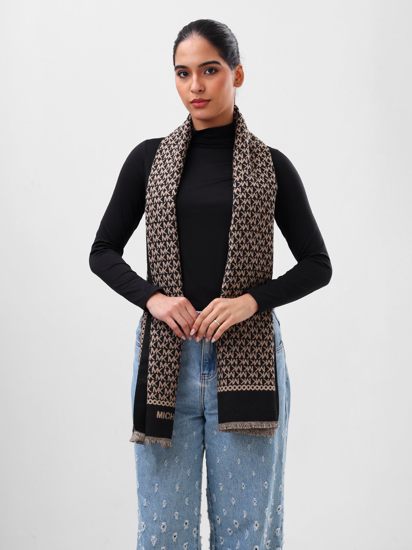 Signature Mono Luxe Scarf