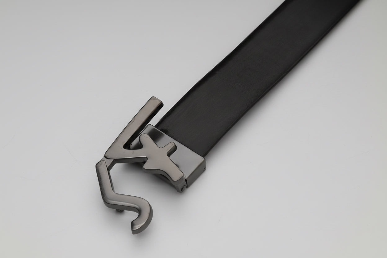 Signature Curve Belt