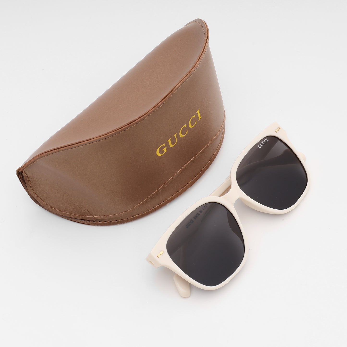 Off-White Square Sunglasses