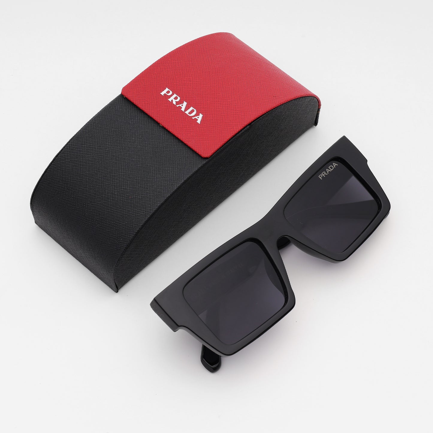 Classic Black Rectangle Sunglasses