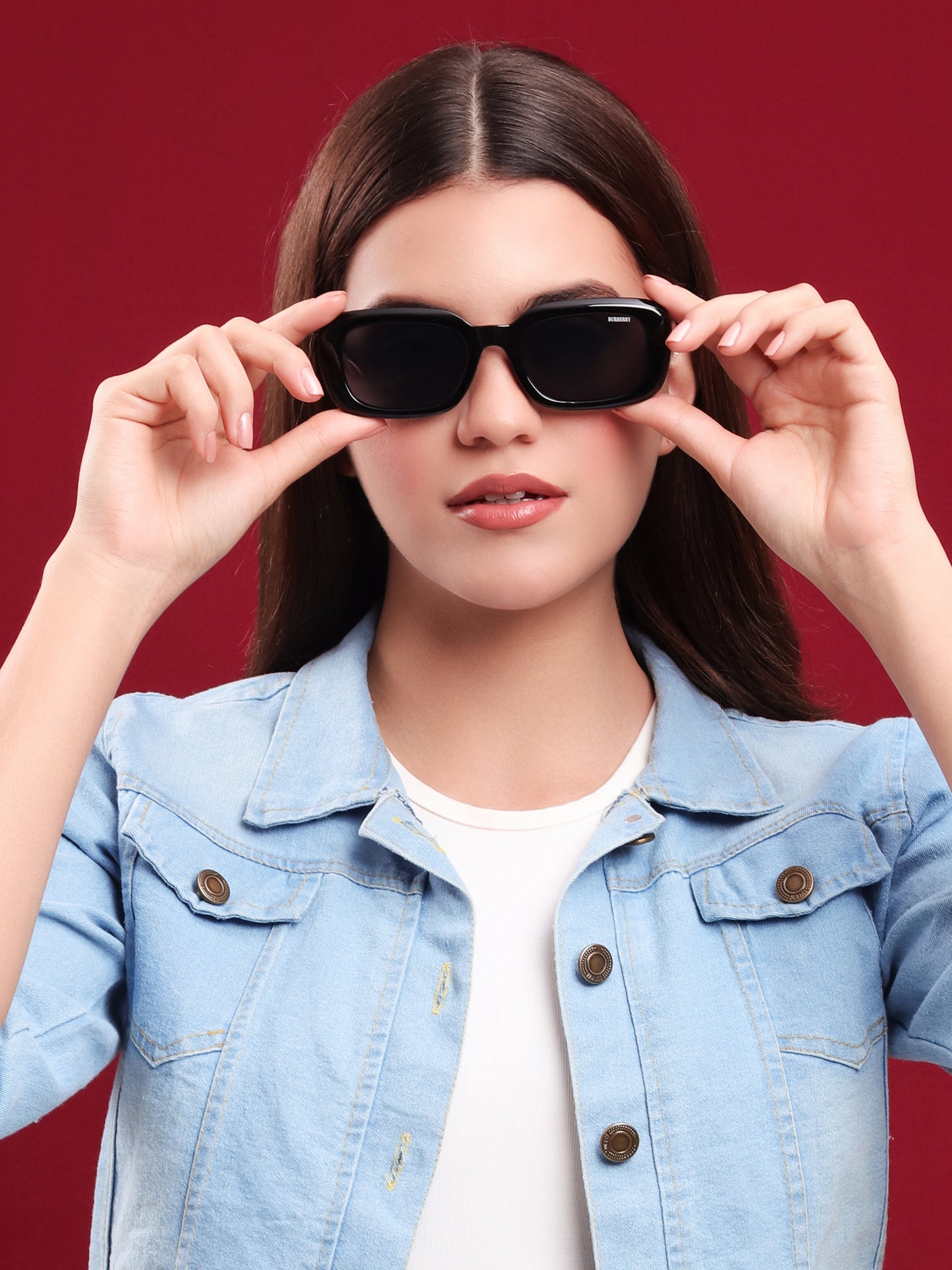 Burberry Noir Classic Rectangular Sunglasses