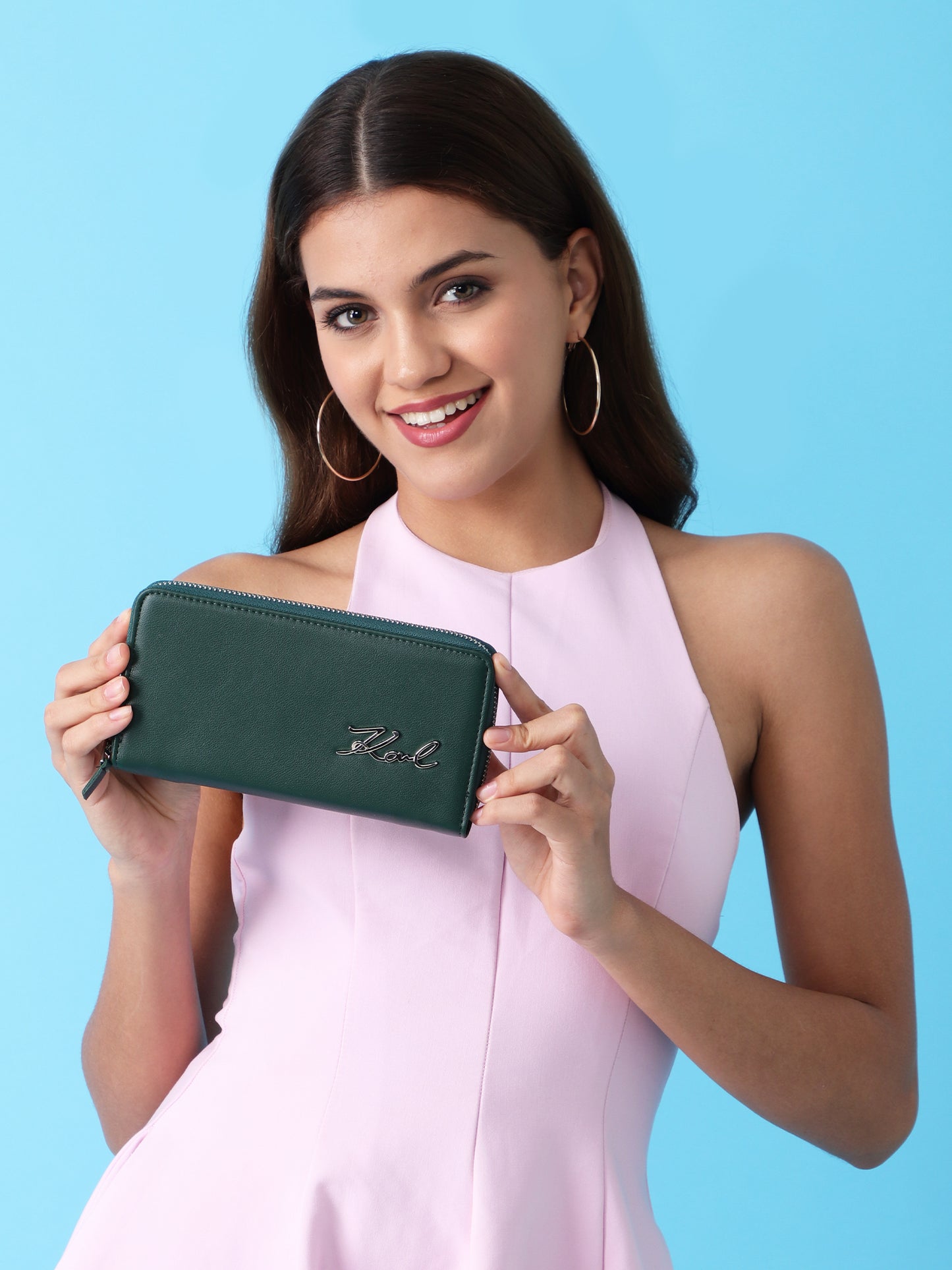 Lagerfeld Paris Green Zip-Around Wallet – Elegant Designer Women’s Wallet