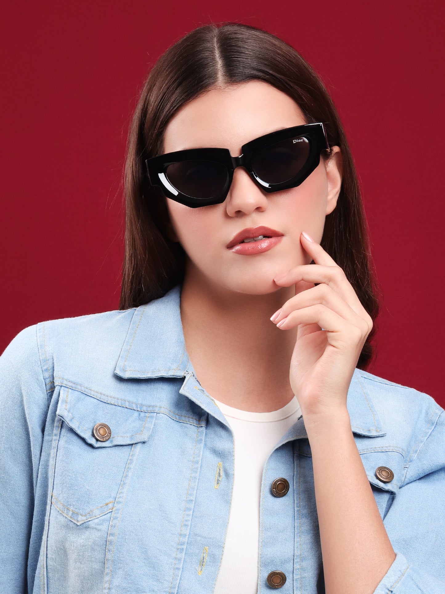 “Noir Authority” Cat-Eye Sunglasses