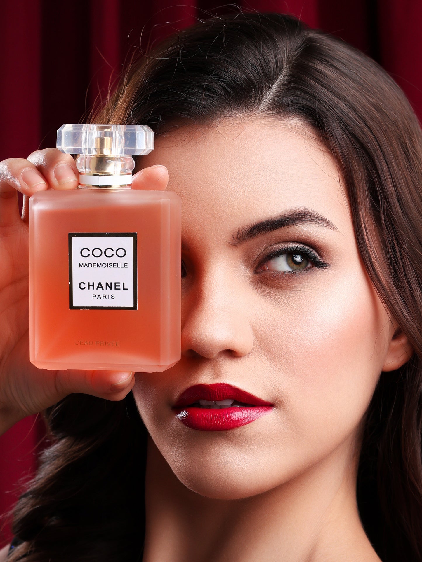 Mademoiselle L’Eau Privée