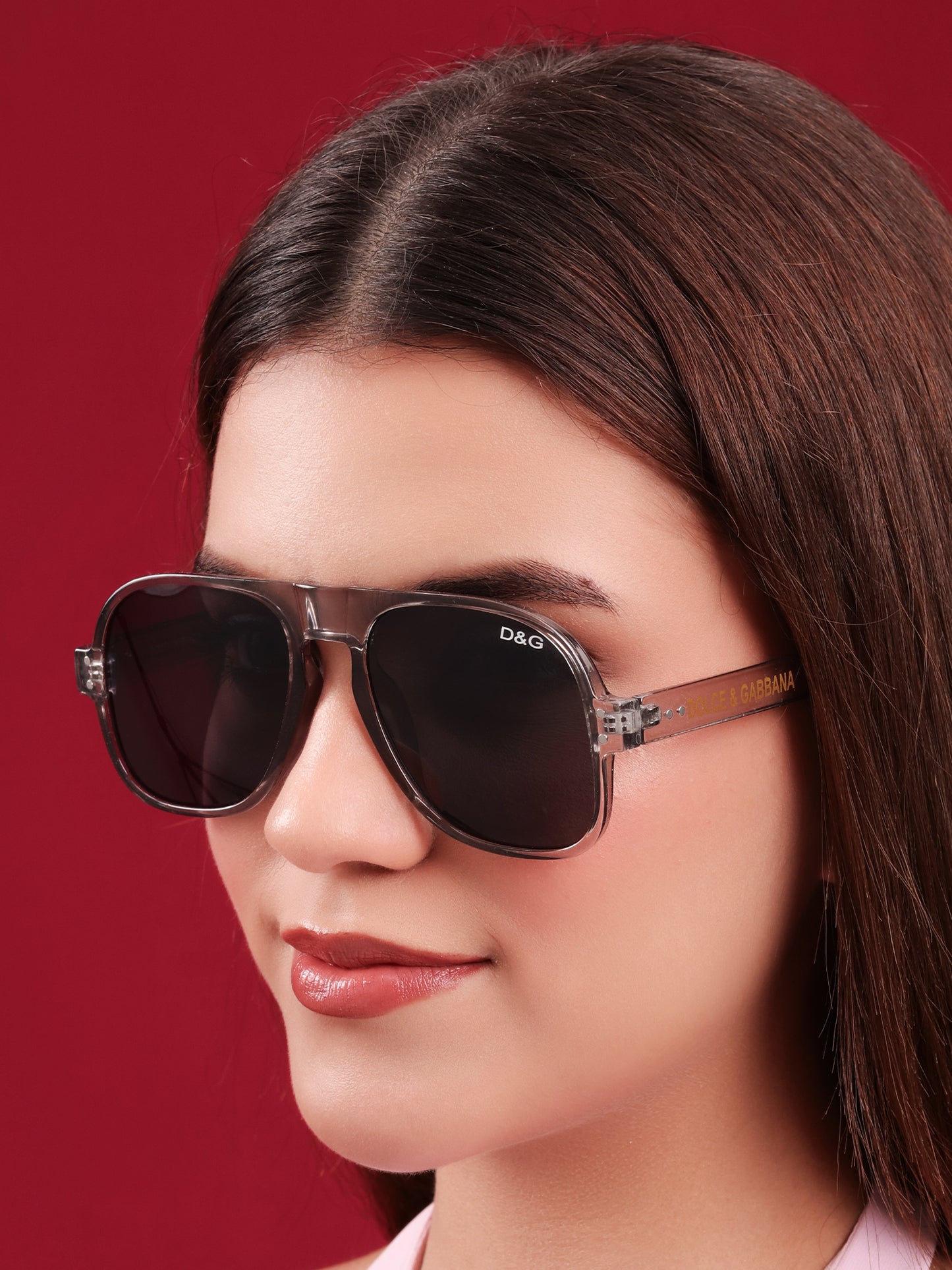 D&G Vintage-Inspired Aviator Sunglasses